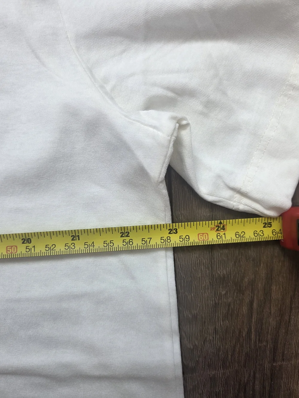 FARM Rio White Graphic Short Sleeve Tee with Tropical Bird Print - Picture 8 of 9